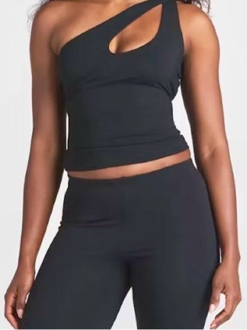 Skims smooth layers one shoulder top